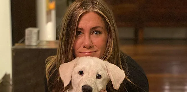 Jennifer Aniston straalt als sportieve schoonheid voor fans