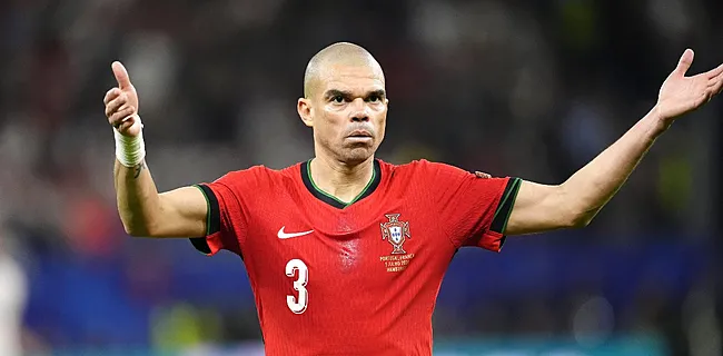 Afscheid van icoon: Pepe (41) stopt met voetballen