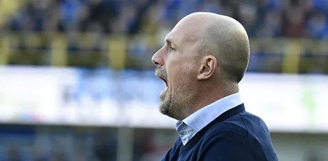 Clement ergert zich blauw: 
