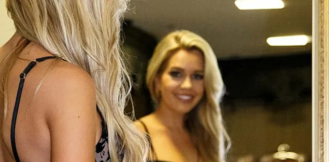 Bo Praet scoort bij Deschacht in lingerie-set: 