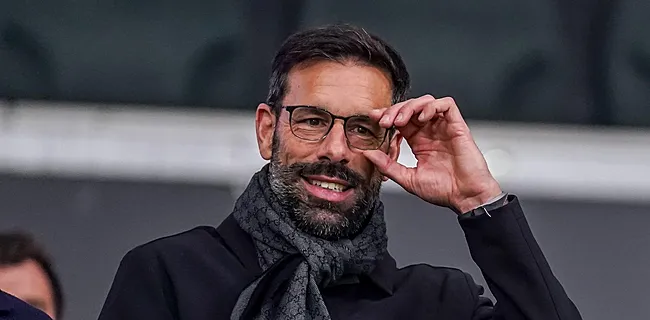 Van Nistelrooij laat Old Trafford dromen, parel El Khannouss
