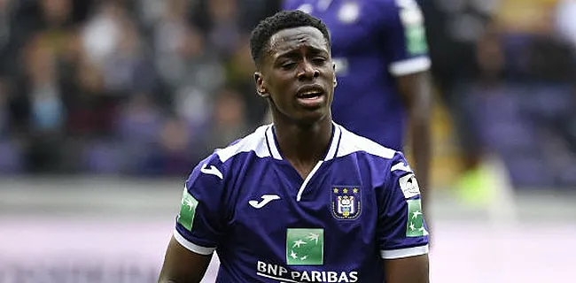 'Anderlecht beeft: optie Sambi Lokonga wordt onderzocht'