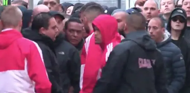 Video: Situatie ontspoort na aankomst spelersbus Ajax
