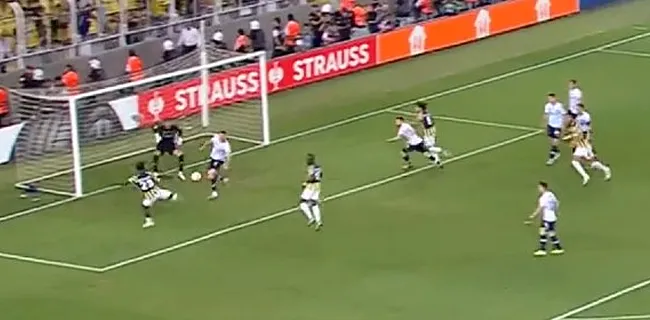 Batshuayi grote held bij debuut, Theate met heerlijke goal
