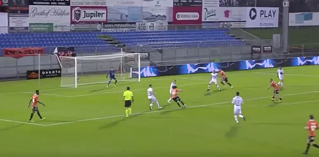 Deinze-aanvaller scoort 'Messiaans doelpunt' in 1B (🎥)