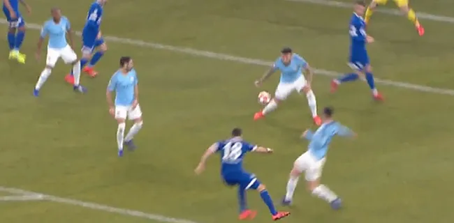 Problemen met VAR zorgt voor commotie bij achtervolgend City (🎥)
