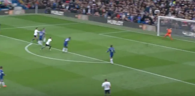 Video: Die had Courtois gehad! Eriksen maakt gelijk van ver