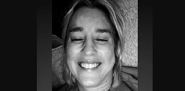 Mertens gaat los na eerste landstitel, Kat Kerkhofs emotioneel