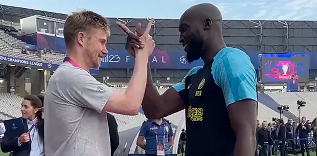 Heerlijk momentje tussen Lukaku en KDB vlak voor CL-clash