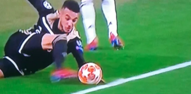 Commotie in CL: moest de VAR de 0-3 van Ajax tóch afkeuren?