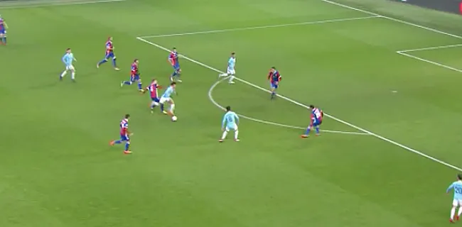 Niet te stoppen! Slangenmens Sané leidt voorsprong City in