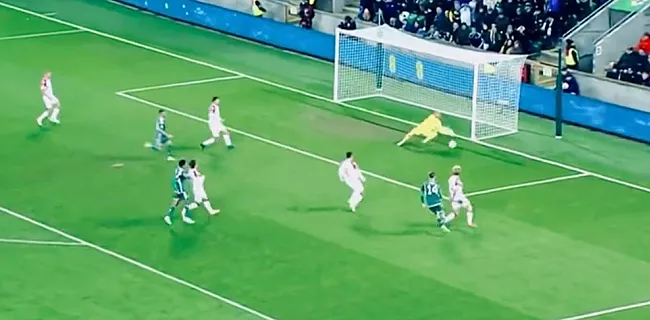 Schmeichel in oog van storm na pijnlijke slipper