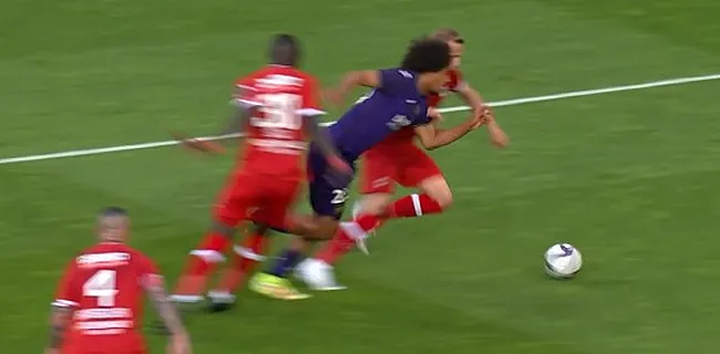 Commotie in Anderlecht-Antwerp: 