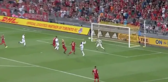 Video: Zlatan scoort 500ste treffer op fenomenale wijze