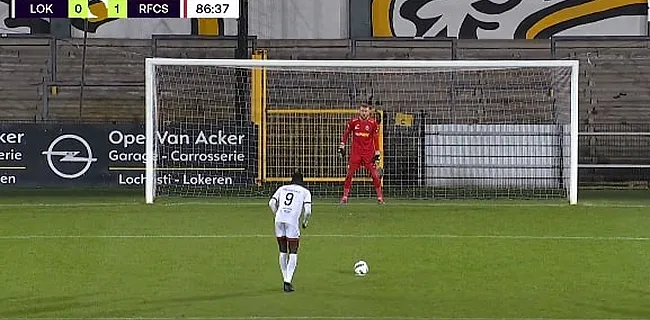Seraing-spits maakt zich onsterfelijk belachelijk na 'slechtste penalty ooit'
