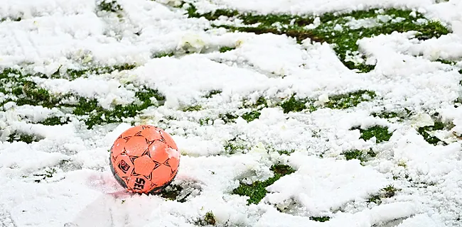 Code rood: Nederland stelt wedstrijden Eredivisie uit