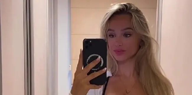 Amy Sonck verbluft Instagram met bloedhete fotoshoot