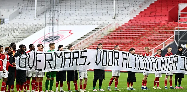 Van Bommel reageert op veelbesproken Overmars-spandoek