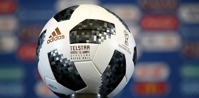 WK-bal nu al onder vuur: 