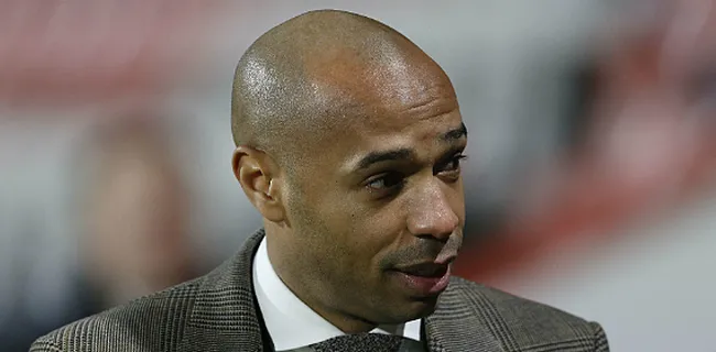 Henry geniet met open mond: 