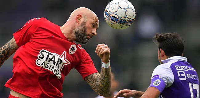 Van Damme zet Beerschot-fans fijntjes op hun plaats