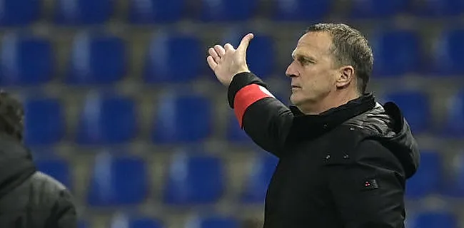 Droomdebuut voor Van den Brom met ruime zege tegen Moeskroen