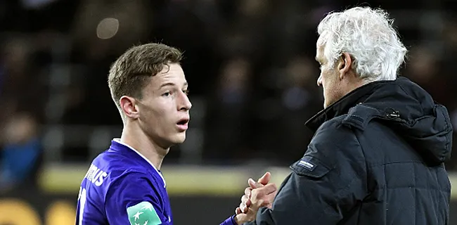 TRANSFERUURTJE: 'Strijd om Wesley barst los, Barça plakt prijs op Coutinho'