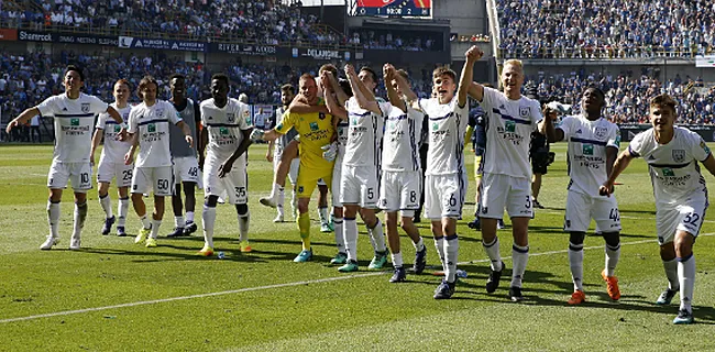 'Sterkhouder RSCA onderhandelt met nieuwe club'