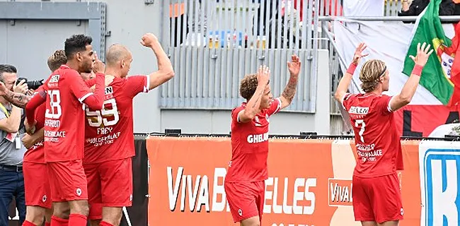 'Antwerp-aanvaller staat voor heel bizarre transfer'