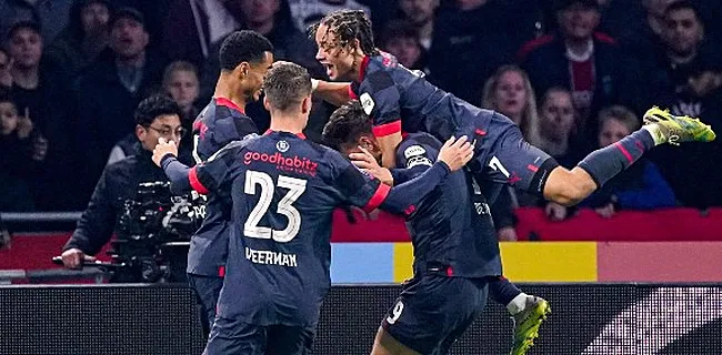 PSV wint op Ajax, potjes koken helemaal over