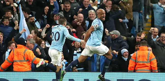 Kompany zet Manchester City op titelkoers met geweldige knal (🎥)