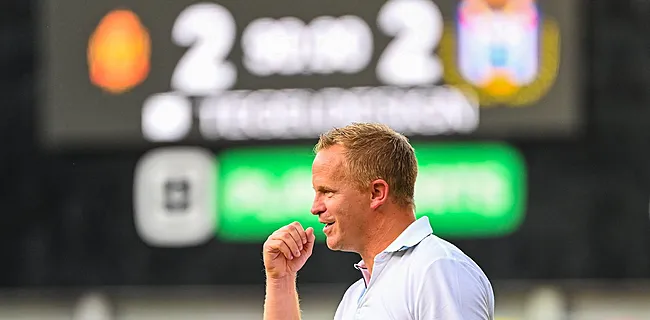Verheyen lacht met Kompany: 