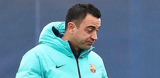 'Barça begeleidt tweetal naar uitgang'