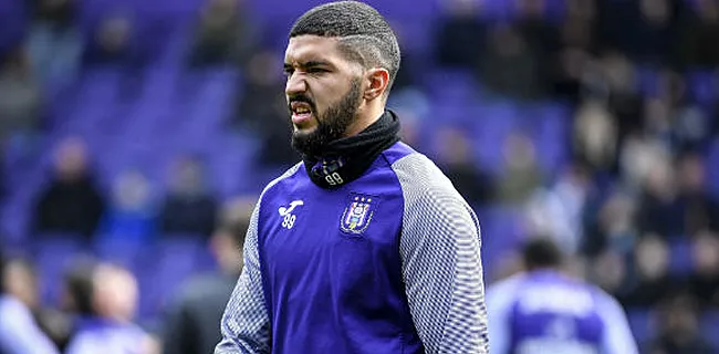 Buik van Bakkali zorgt voor ophef: staat RSCA'er nu te dik of niet?