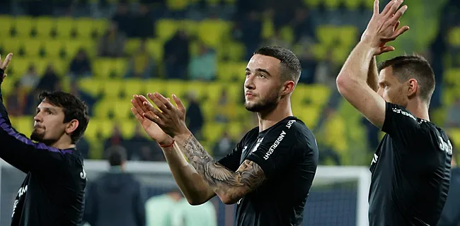 'Anderlecht beeft: Europese topper richt pijlen op Debast'