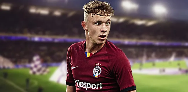 ‘Anderlecht slaat toe: geniale 10 met gouden linker’