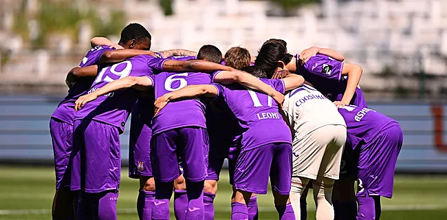 Hij overtuigt niet iedereen, maar blijft tóch bij Anderlecht