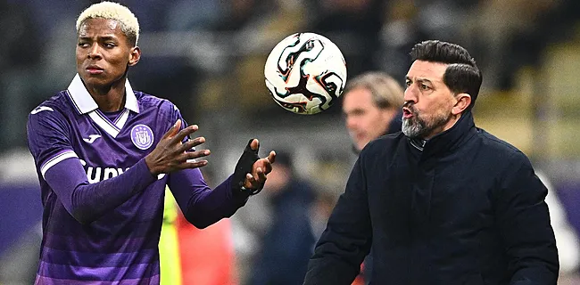 'Anderlecht gaat all-in: Vazquez out, Benteke in?'