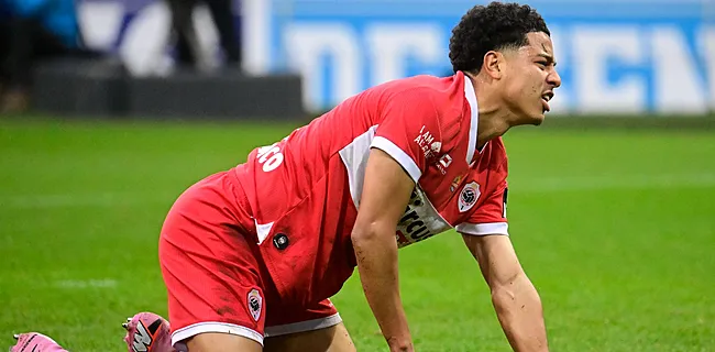 'Grote kuis bij Antwerp: Overmars hakt knopen door'