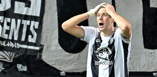 Tienkoppig Cercle stunt en stopt straffe reeks Charleroi