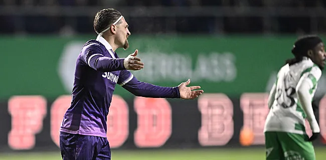 Pover Anderlecht viert in extra tijd alsnog feest