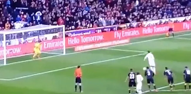 AI! Ronaldo schiet penalty hard en hoog over