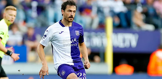 Vrancken gooit ploeg overhoop, drie wissels bij Anderlecht