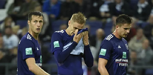 'Sterkhouder van Anderlecht maand buiten strijd'