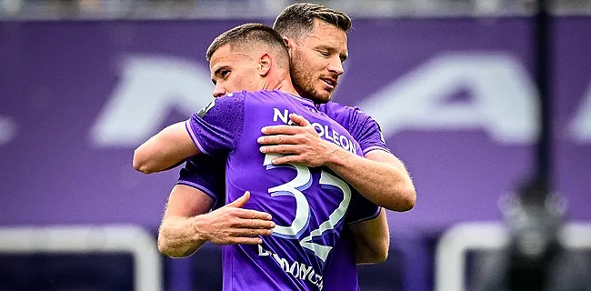 'Dubbelslag voor Anderlecht: toptarget geeft jawoord'