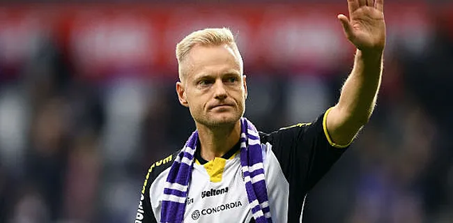 Deschacht deelt prikje uit aan Anderlecht: 