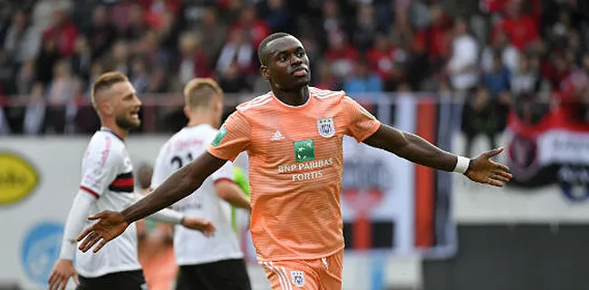 Dimata scoort bij debuut en bezorgt Anderlecht nipte zege in Brusselse derby