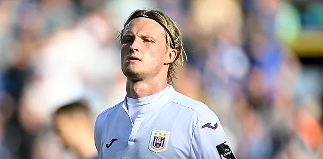 Anderlecht is compleet het noorden kwijt met Dolberg