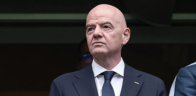 'Balogun-bom zindert na: Infantino in vieze papieren'