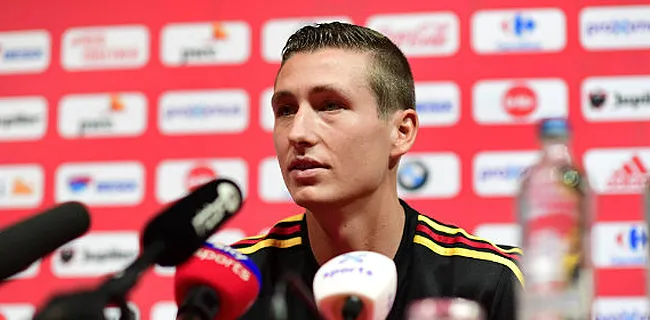 Vanaken bekent kleur: 